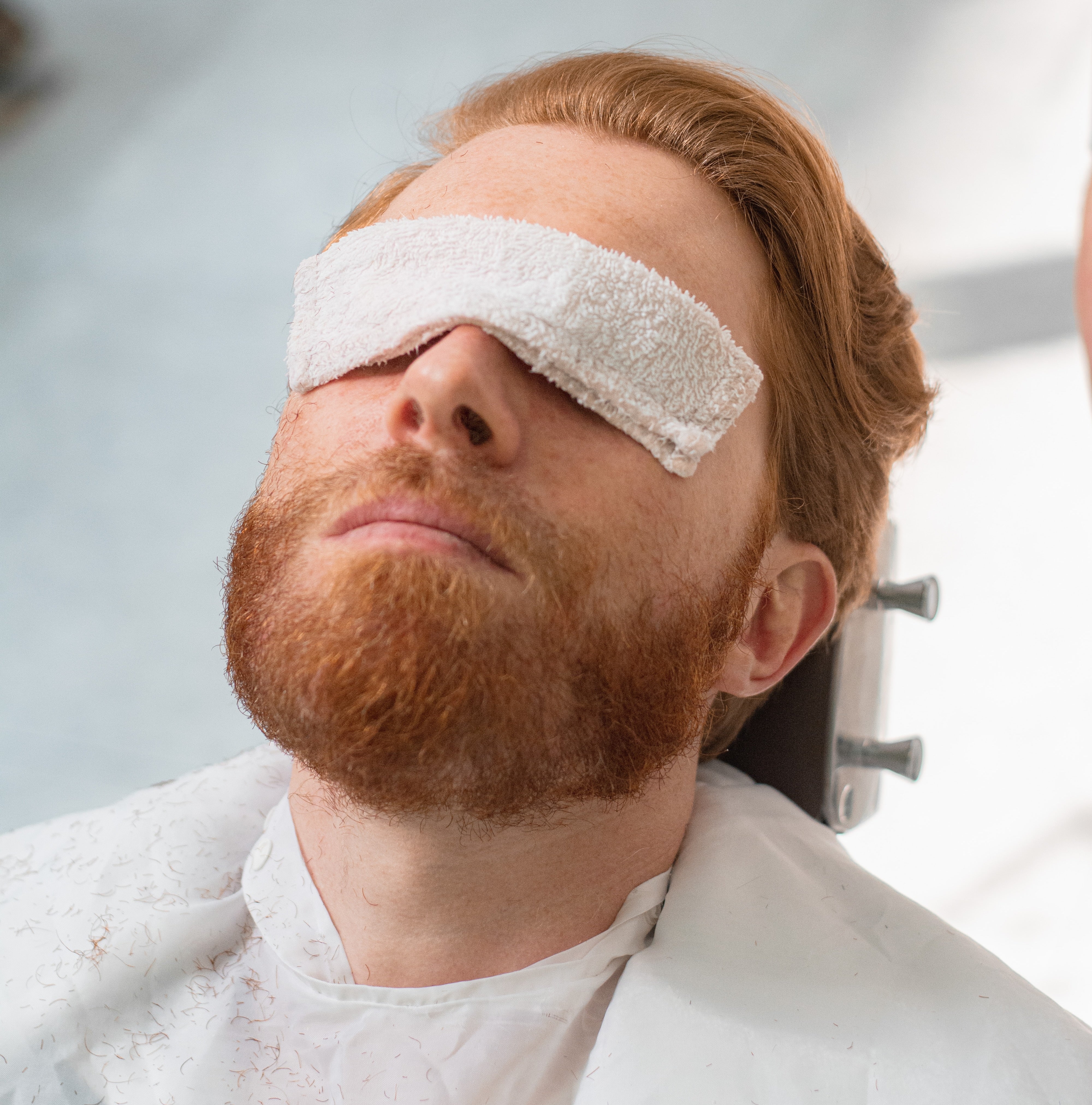 =alt"beard"